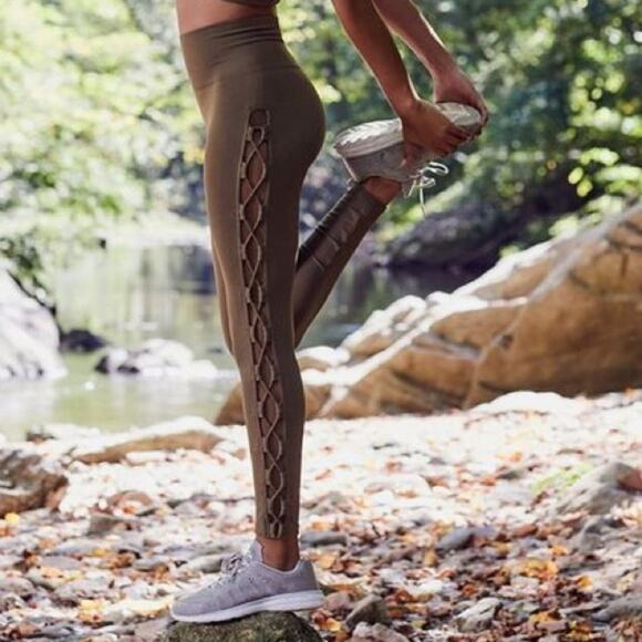 Free People Movement Seamless Raider Olive Green Leggings. - Picture 1 of 9
